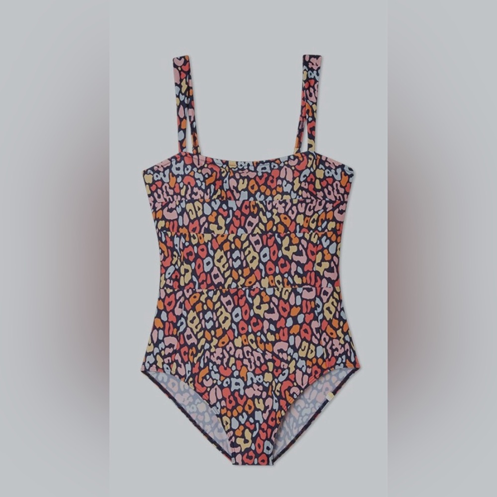 The Wide Strap Oasis - Multicolor Leopard
6